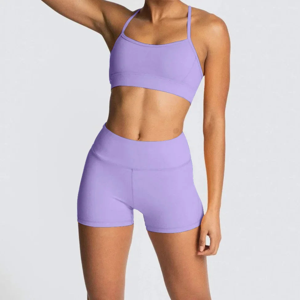 Women’s Yoga Set – Seamless Bra + Shorts Workout Outfit