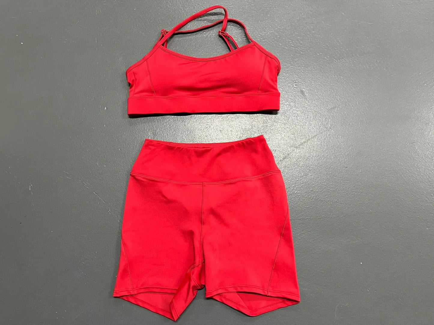 Women’s Yoga Set – Seamless Bra + Shorts Workout Outfit