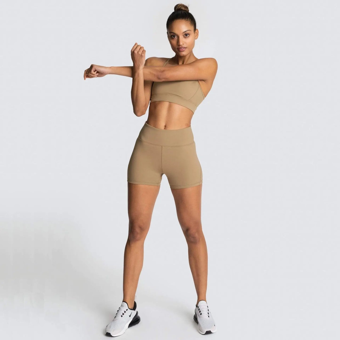 Women’s Yoga Set – Seamless Bra + Shorts Workout Outfit