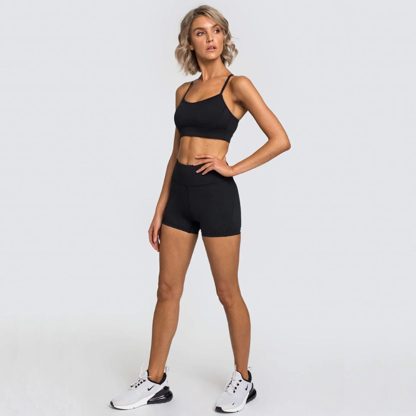 Women’s Yoga Set – Seamless Bra + Shorts Workout Outfit
