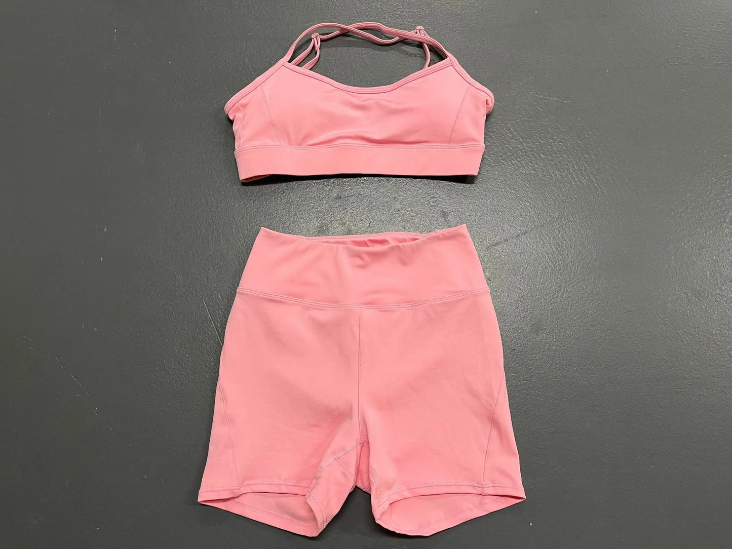 Women’s Yoga Set – Seamless Bra + Shorts Workout Outfit