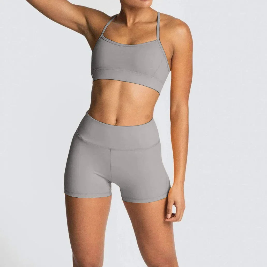 Women’s Yoga Set – Seamless Bra + Shorts Workout Outfit